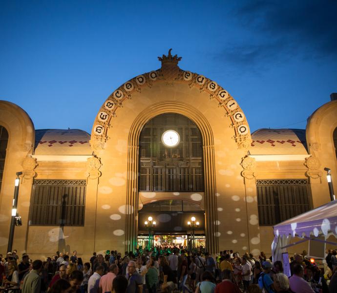 mercat de nit / mercado de noche